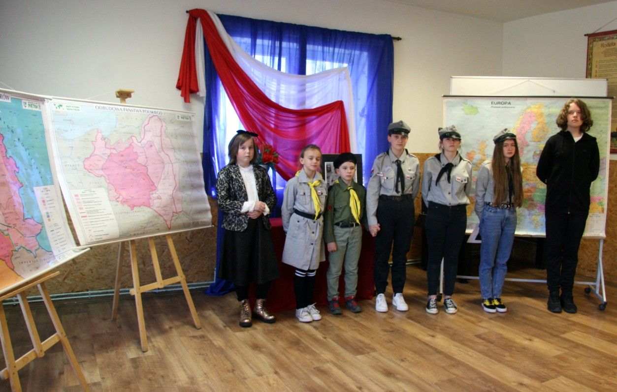 Obchody 11 listopada w Szkole Podstawowej w Polanie